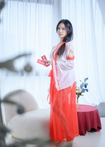 华丽的_720免费在线播放